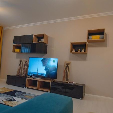 La Stejari Apartment 수체아바 외부 사진