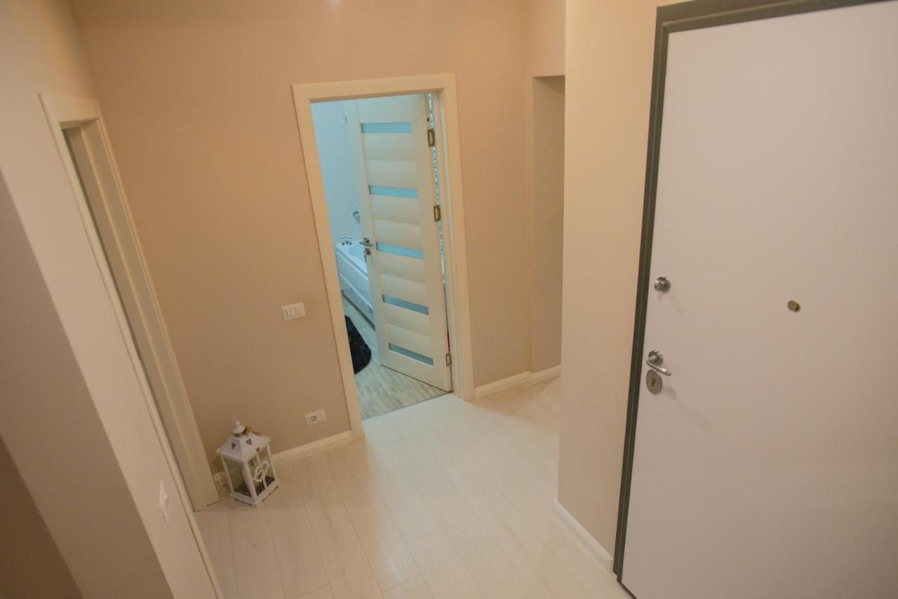 La Stejari Apartment 수체아바 외부 사진